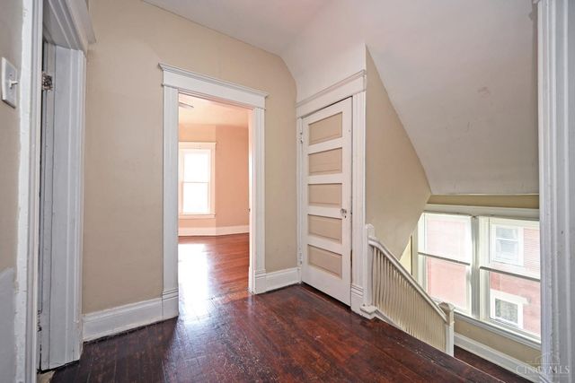 3444 Price Avenue, Cincinnati, OH 45205