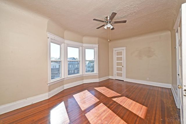 3444 Price Avenue, Cincinnati, OH 45205