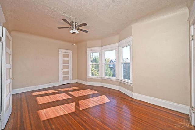 3444 Price Avenue, Cincinnati, OH 45205