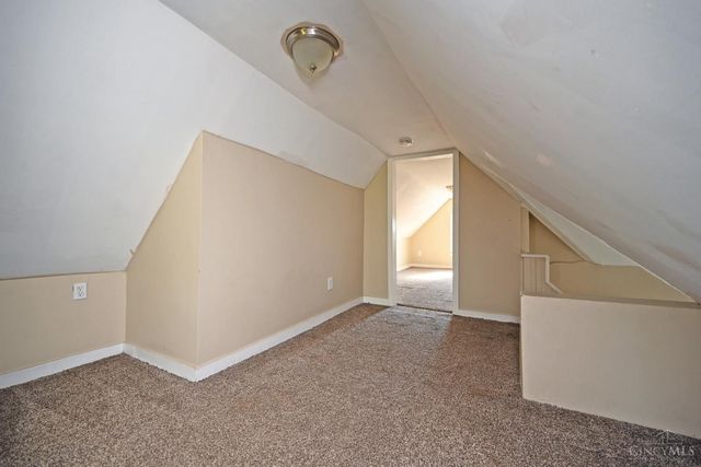 3444 Price Avenue, Cincinnati, OH 45205