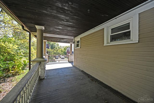 3444 Price Avenue, Cincinnati, OH 45205