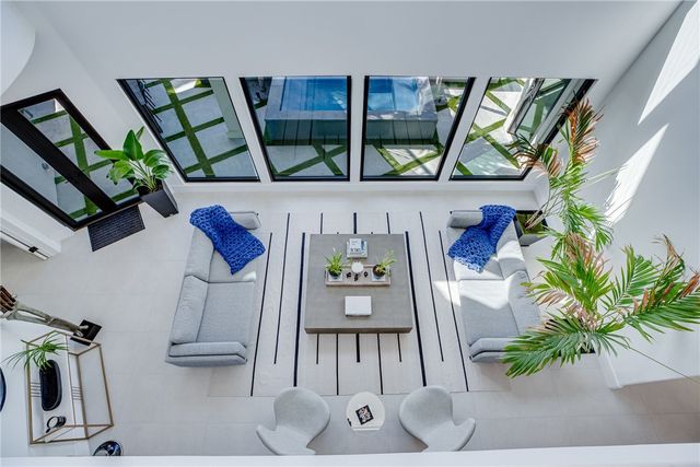 225 Osprey Court, Vero Beach, FL 32963