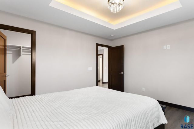 3504 E Broken Arrow St Street, Sioux Falls, SD 57103