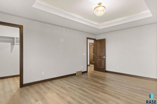 3504 E Broken Arrow St Street, Sioux Falls, SD 57103