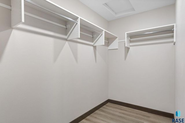 3504 E Broken Arrow St Street, Sioux Falls, SD 57103