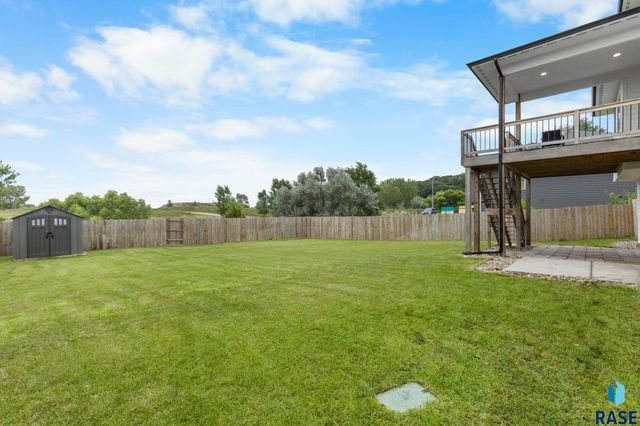 3504 E Broken Arrow St Street, Sioux Falls, SD 57103