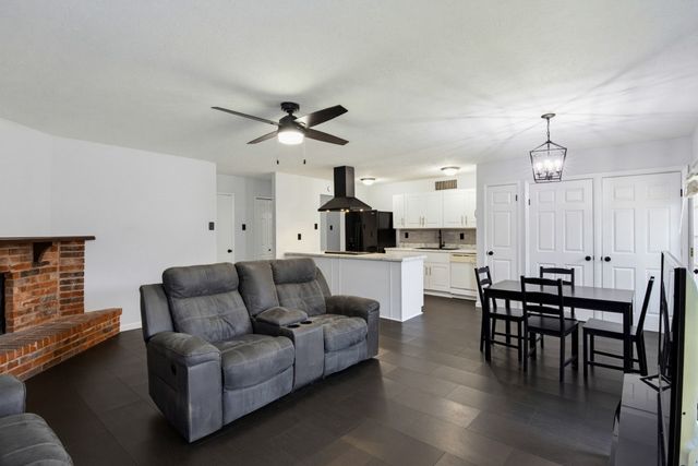 7200 Chapman Drive, North Richland Hills, TX 76182