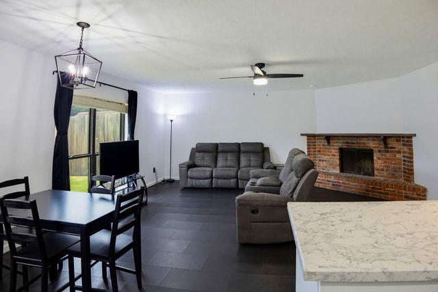 7200 Chapman Drive, North Richland Hills, TX 76182