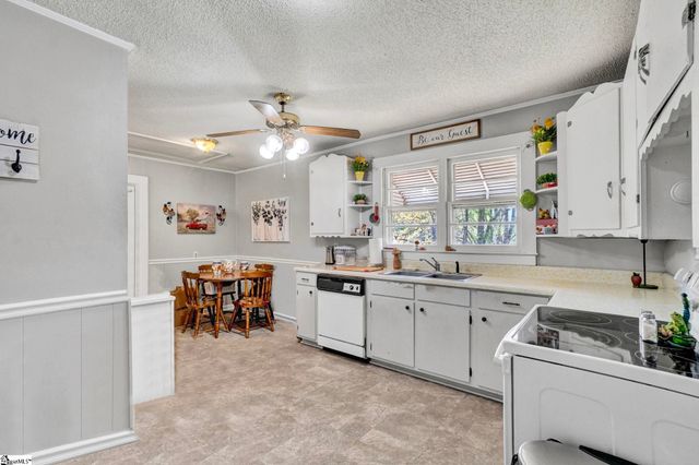 826 Pickens Drive, Liberty, SC 29657