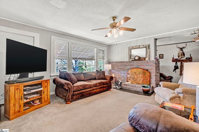 826 Pickens Drive, Liberty, SC 29657