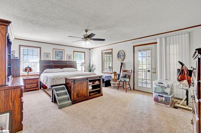 826 Pickens Drive, Liberty, SC 29657