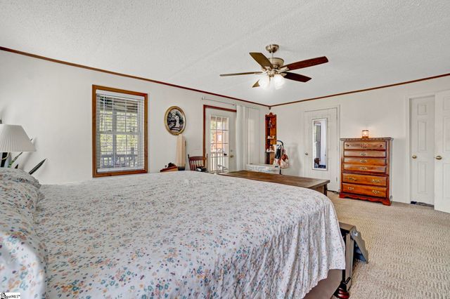 826 Pickens Drive, Liberty, SC 29657