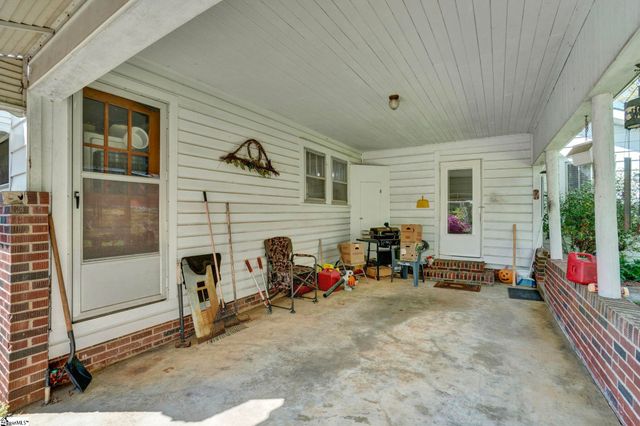 826 Pickens Drive, Liberty, SC 29657