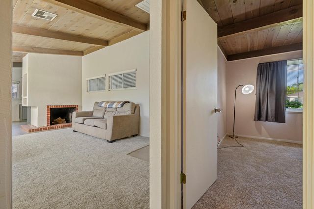 1928 Rosecrans Way, Stockton, CA 95207