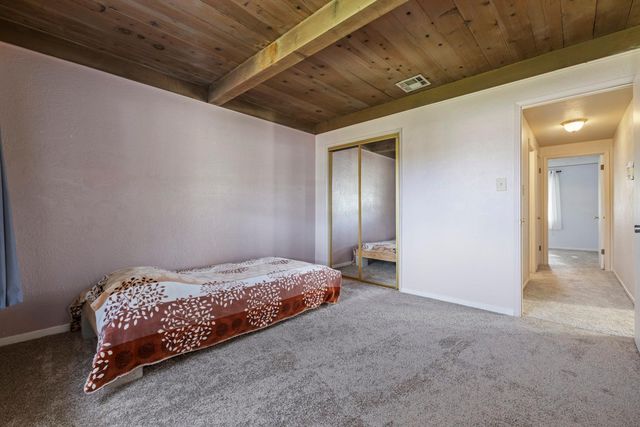 1928 Rosecrans Way, Stockton, CA 95207