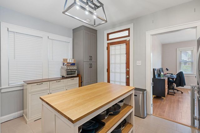 863-865 Beech Street, Columbus, OH 43206