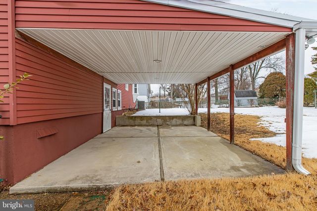 154 E VALLEYBROOK RD, Cherry Hill, NJ 08034