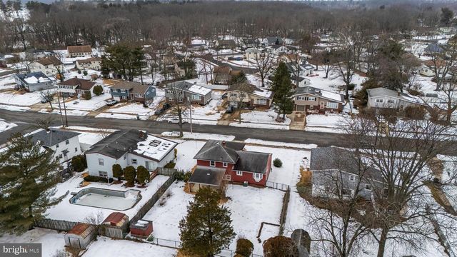 154 E VALLEYBROOK RD, Cherry Hill, NJ 08034