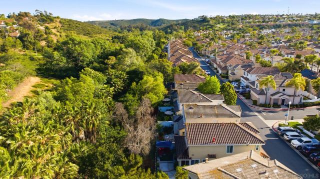 1804 Key Largo Rd, Vista, CA 92081