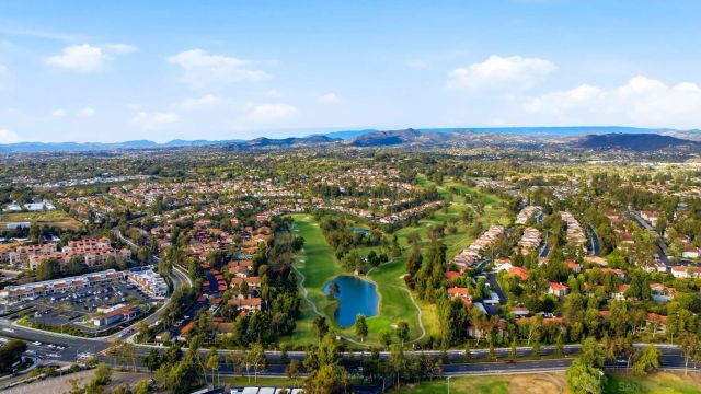 1804 Key Largo Rd, Vista, CA 92081