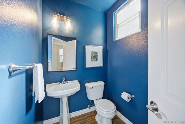 1804 Key Largo Rd, Vista, CA 92081