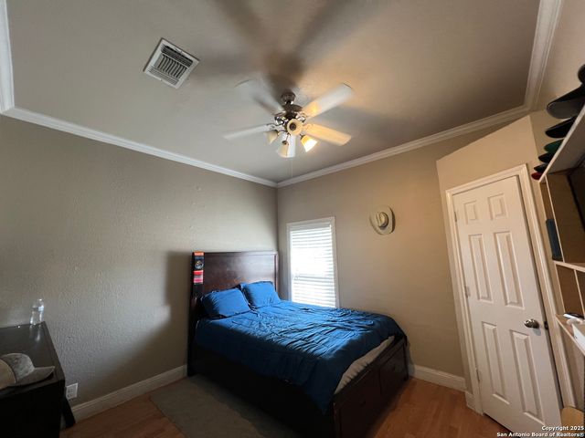 235 GRAY ST, San Antonio, TX 78208