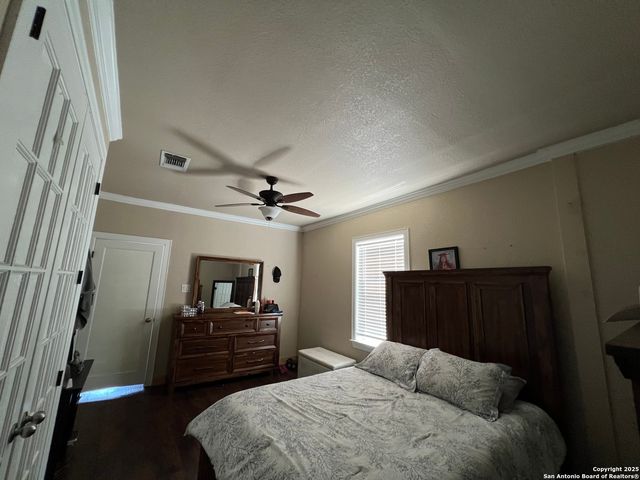 235 GRAY ST, San Antonio, TX 78208