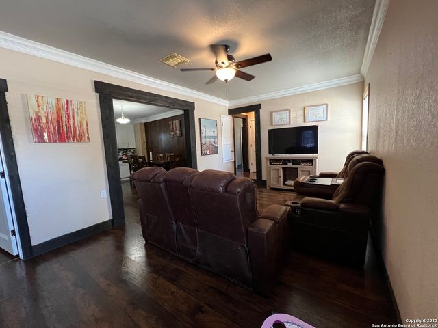 235 GRAY ST, San Antonio, TX 78208