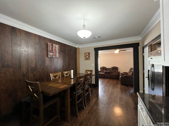 235 GRAY ST, San Antonio, TX 78208