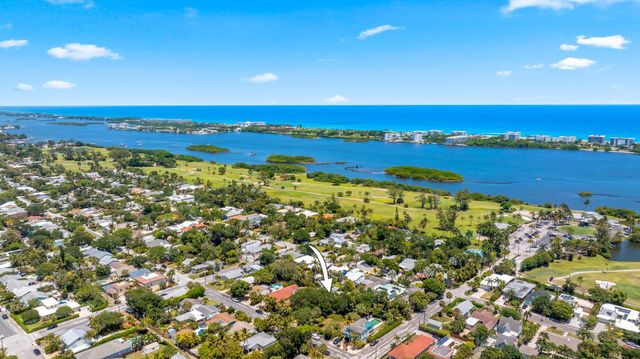 706 N Palmway B, Lake Worth Beach, FL 33460