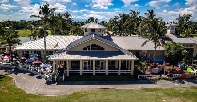 706 N Palmway B, Lake Worth Beach, FL 33460
