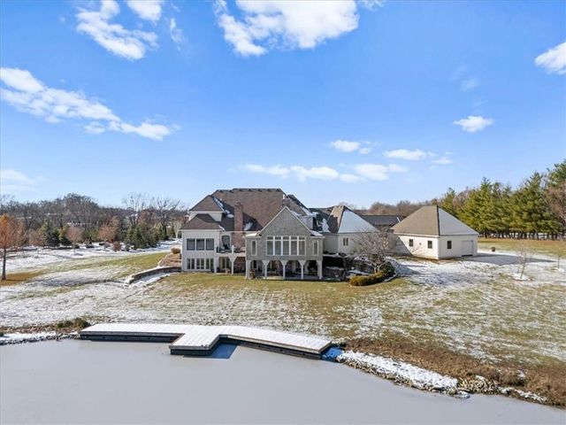 12517 S Harris Road, Lee's Summit, MO 64086