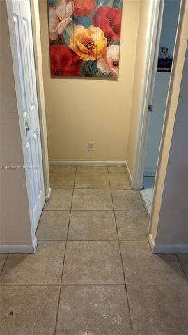 480 Executive Center Drive 4L, West Palm Beach, FL 33401