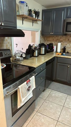 480 Executive Center Drive 4L, West Palm Beach, FL 33401