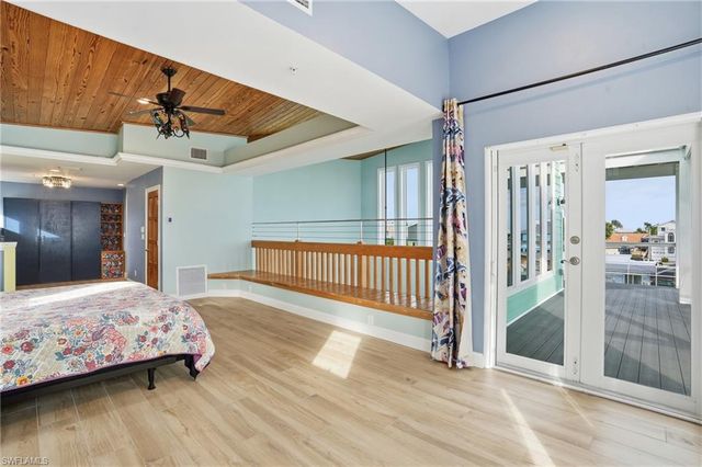 2300 Sycamore ST, St. James City, FL 33956