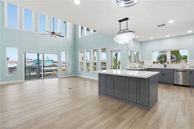 2300 Sycamore ST, St. James City, FL 33956