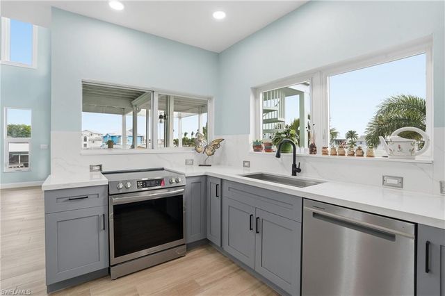 2300 Sycamore ST, St. James City, FL 33956