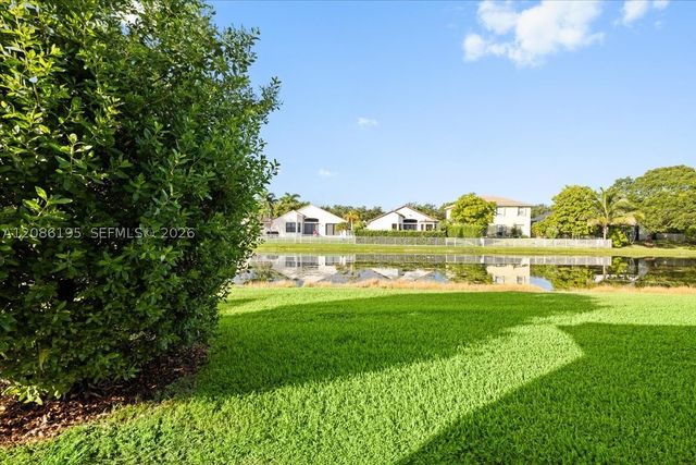18660 SW 28th Ct, Miramar, FL 33029