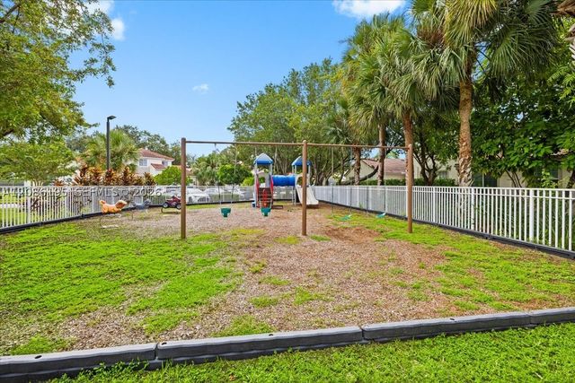 18660 SW 28th Ct, Miramar, FL 33029