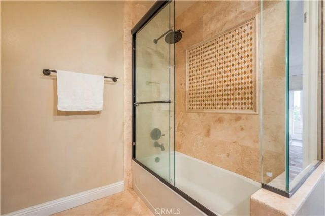 2333 N Coronet Court, Covina, CA 91724