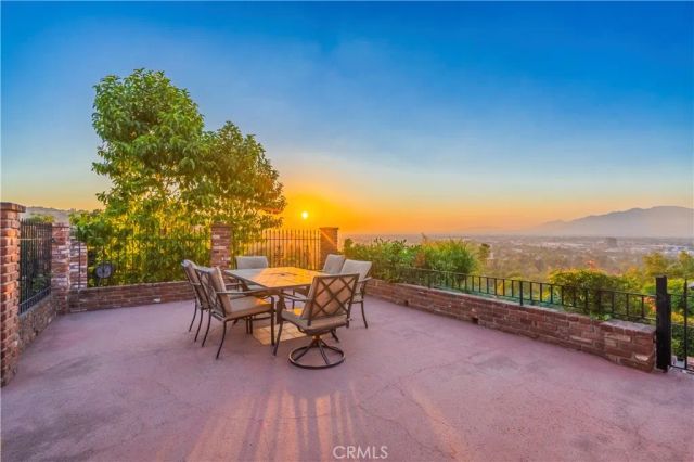 2333 N Coronet Court, Covina, CA 91724