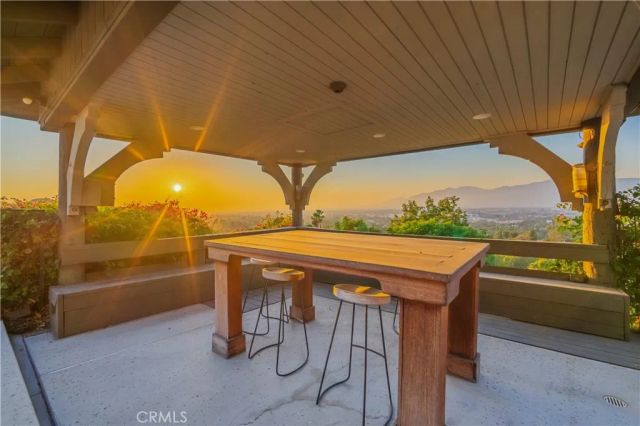 2333 N Coronet Court, Covina, CA 91724