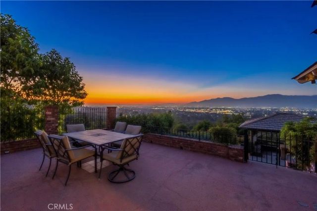 2333 N Coronet Court, Covina, CA 91724