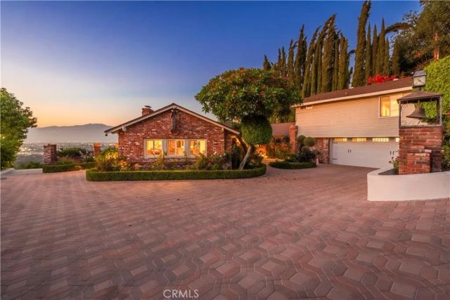 2333 N Coronet Court, Covina, CA 91724