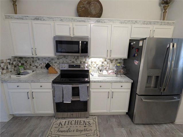 2866 STRAND CIRCLE, Oviedo, FL 32765