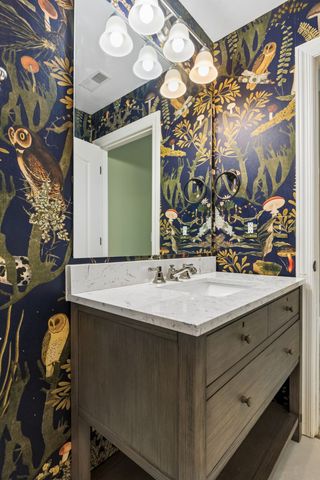 2200 Brienz Valley Dr, Franklin, TN 37064
