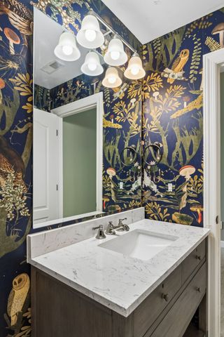 2200 Brienz Valley Dr, Franklin, TN 37064