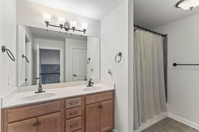 2200 Brienz Valley Dr, Franklin, TN 37064