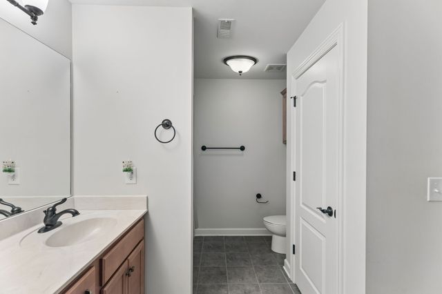 2200 Brienz Valley Dr, Franklin, TN 37064