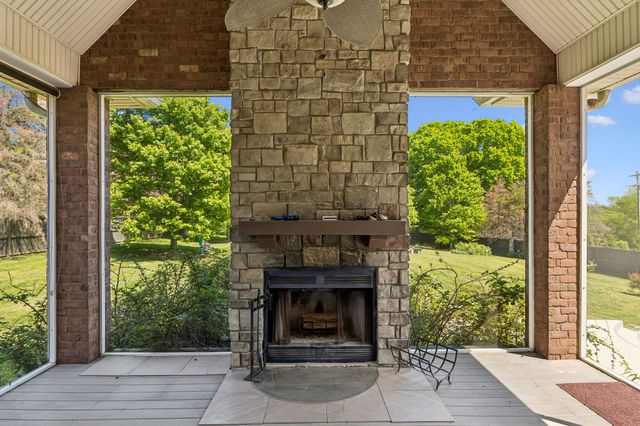 2200 Brienz Valley Dr, Franklin, TN 37064